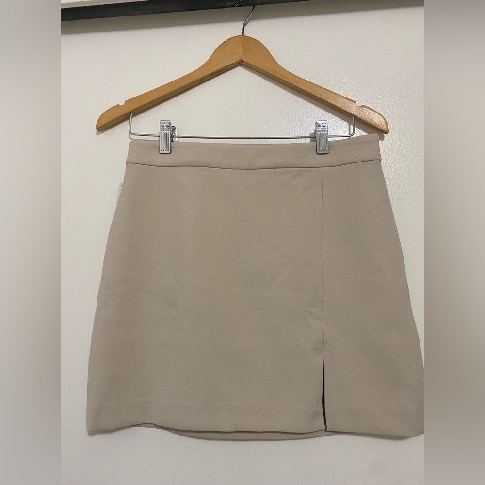 Aritzia Wilfred Patio Mini Skirt Birch Bouleau - Picture 11 of 13